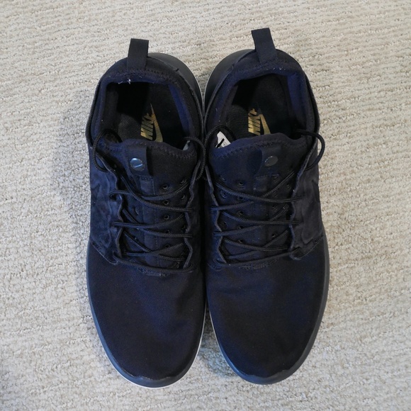 Nike Mens Roshe Two BR Running Shoes~ - Picture 3 of 12